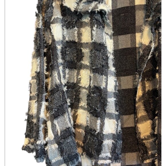Multiples Long Sleeve Black & White Collared Fuzzy Design Open Front Jacket Med - Picture 3 of 7